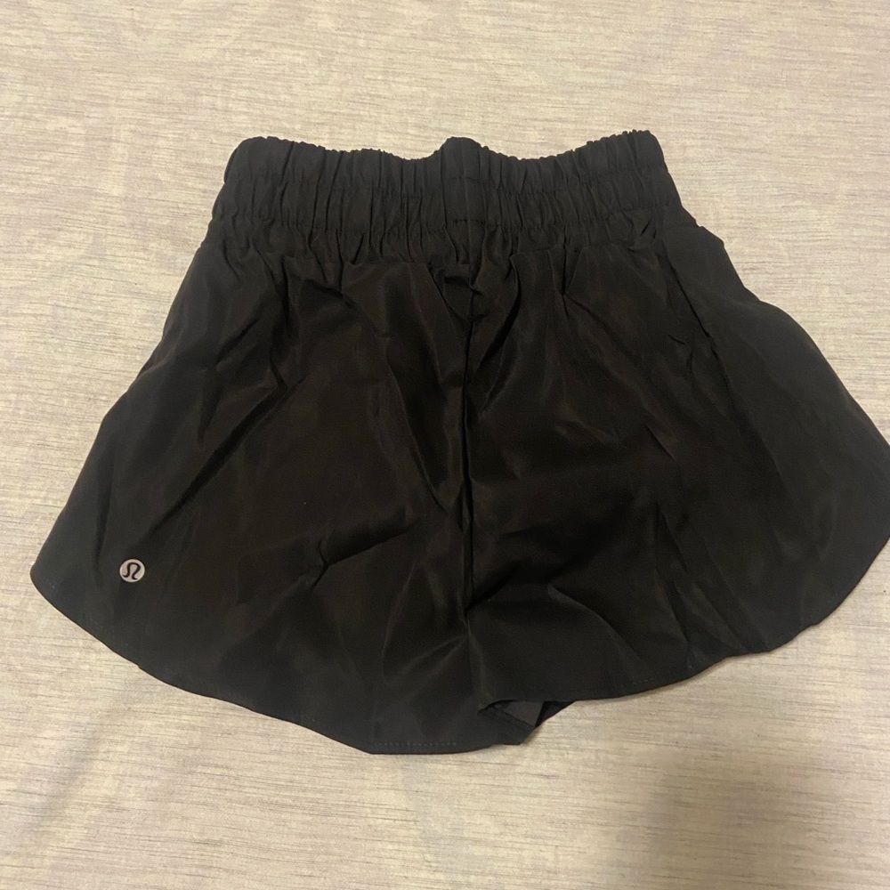 Lululemon Women's Black High-Waisted Shorts